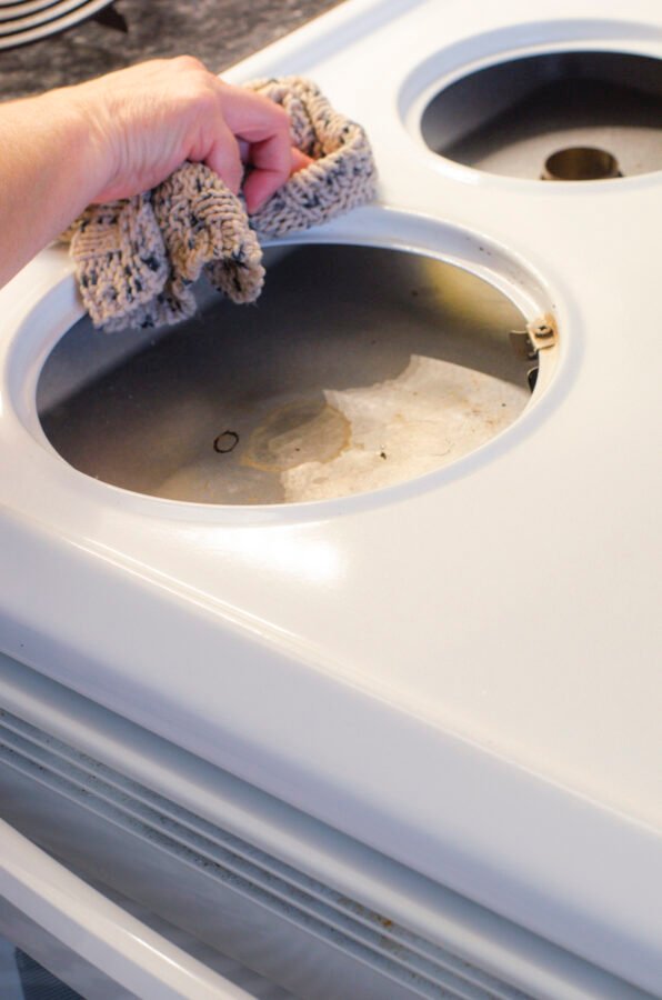 How to Clean Electric Coil Stove Top