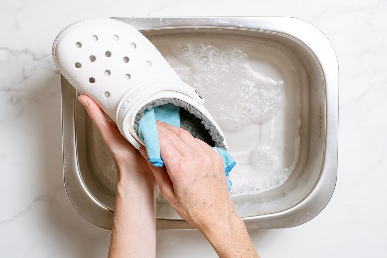 How to Clean Fleece Lined Crocs