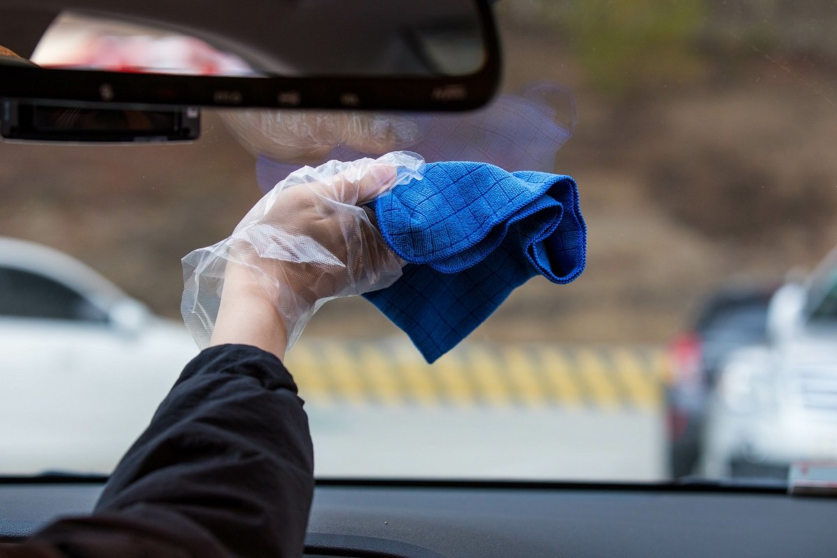 How to Clean the Inside of Car Windows