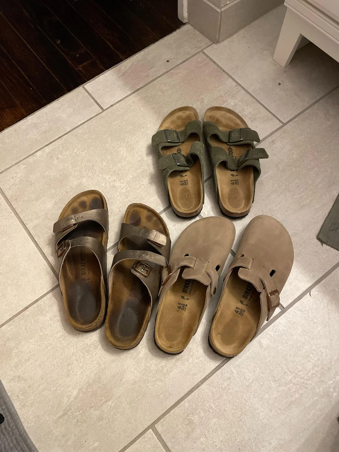 how to clean birkenstock clogs